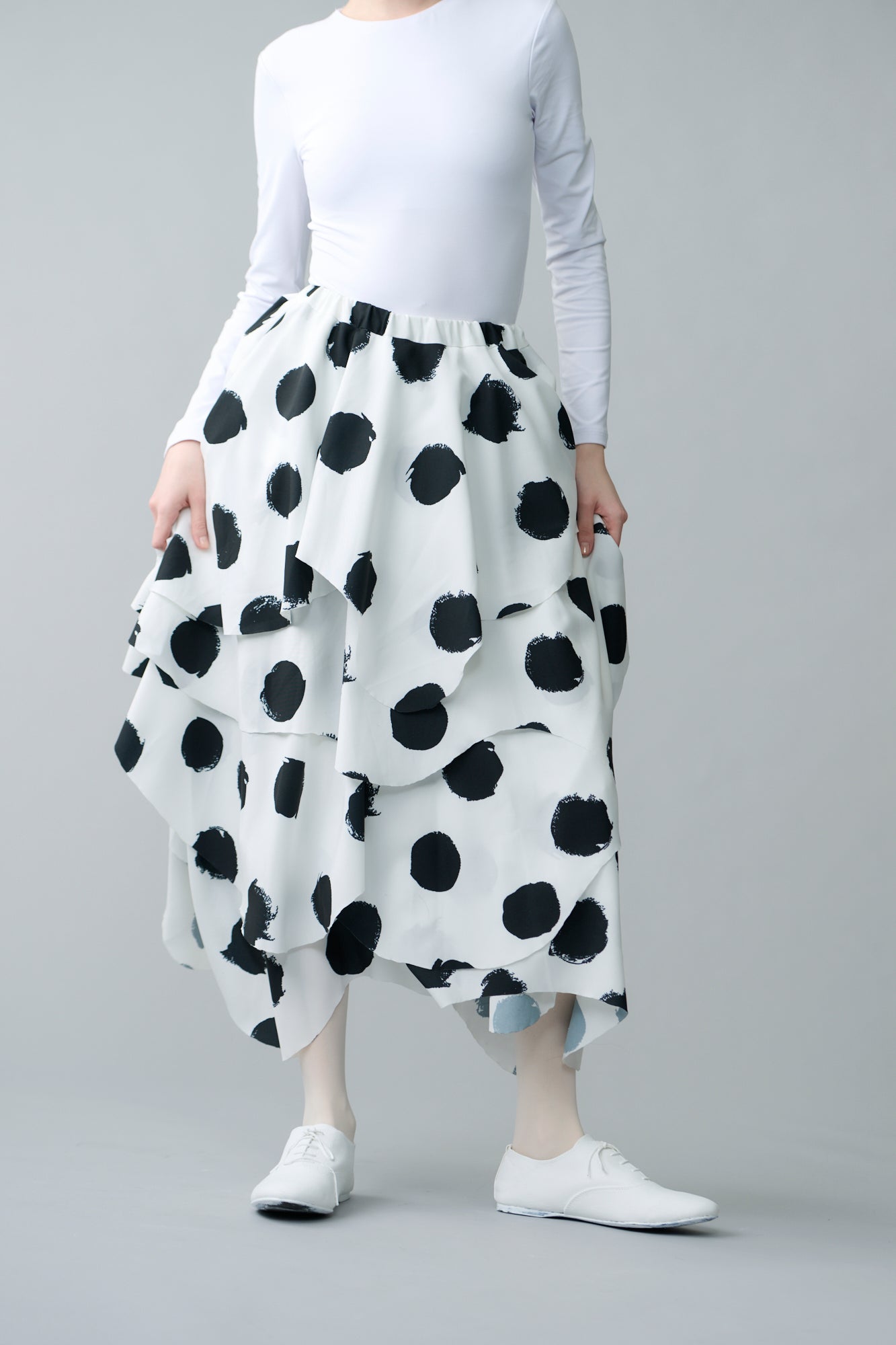 Unclear dot Skirt