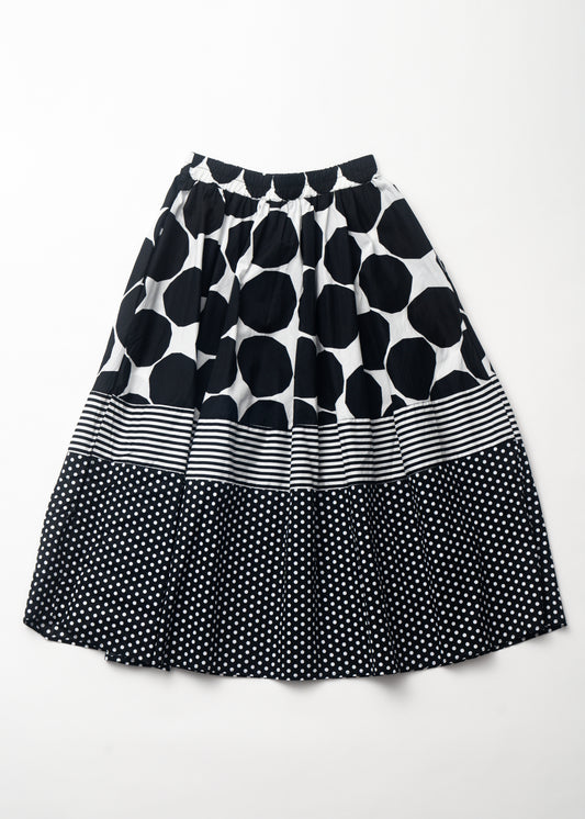 Crazy dots patterns printed long skirt